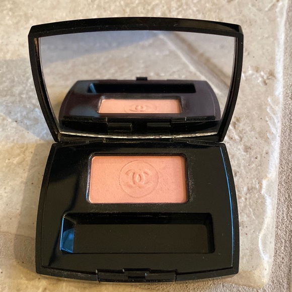 Chanel Ombre Essentielle Soft Touch Eye Shadow 92 Rose De Mai Very Rare - Picture 1 of 4